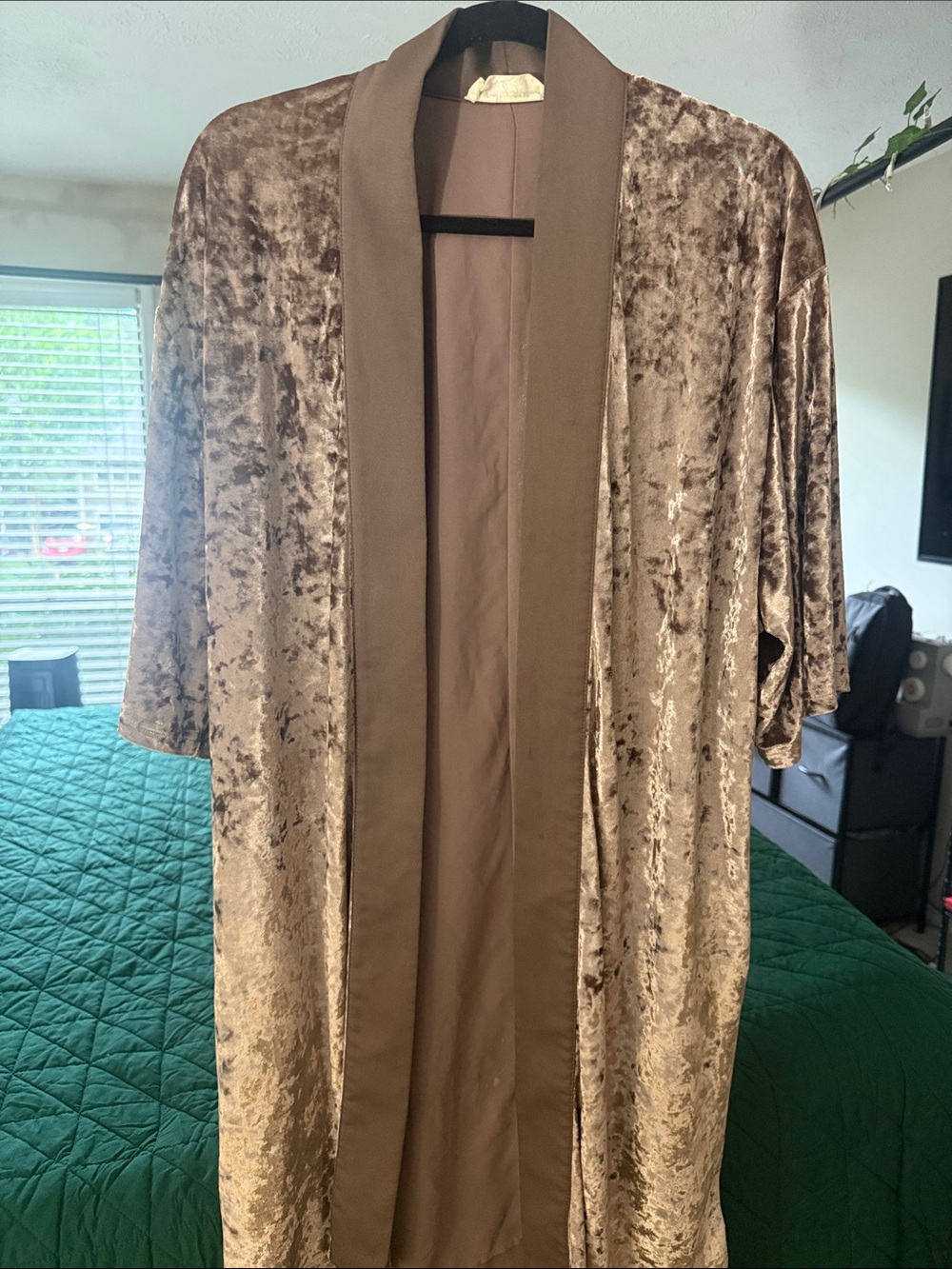 Velvet Open-Front Kimono Cardigan - Taupe